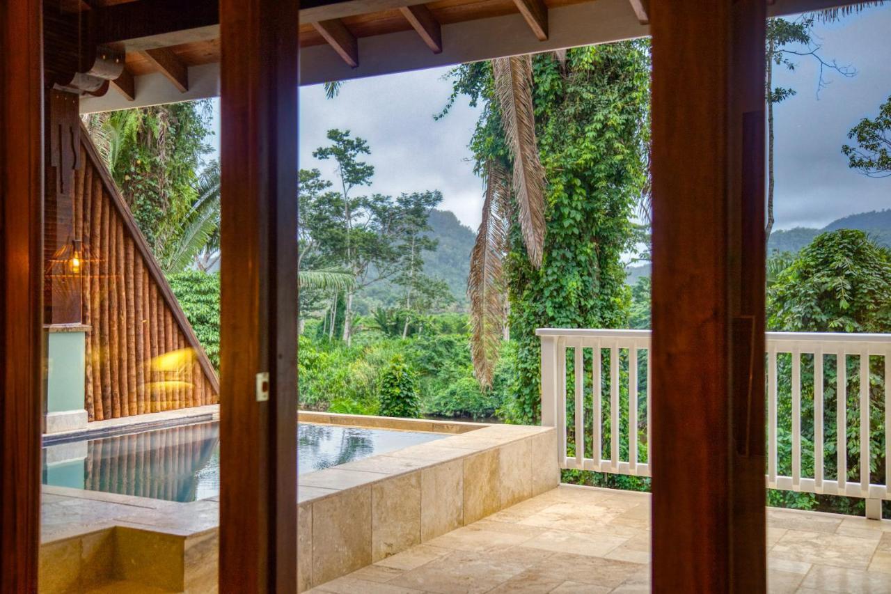 Sleeping Giant Rainforest Lodge เบลโมแพน ภายนอก รูปภาพ