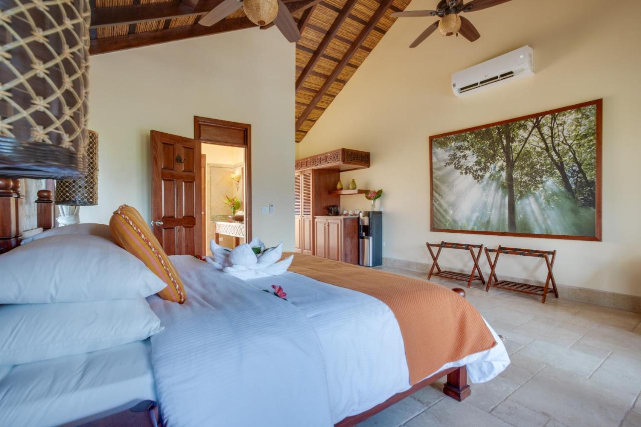 Sleeping Giant Rainforest Lodge เบลโมแพน ภายนอก รูปภาพ