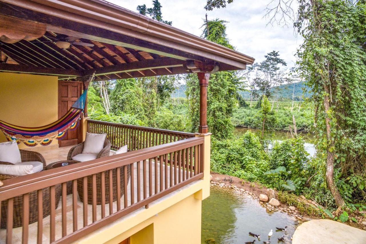 Sleeping Giant Rainforest Lodge เบลโมแพน ภายนอก รูปภาพ